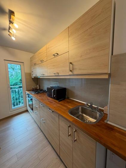 Apartament cu 2 camere semidecomandat în Crângași