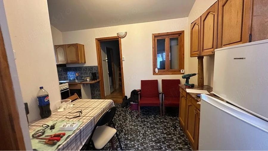 Apartament cu 2 camere decomandat în Medicină
