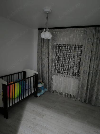 Apartament cu 4 camere decomandat în Obcini
