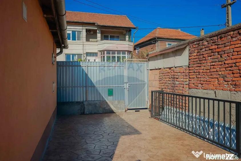 Casă cu 4 camere cu Teren 313 Mp în Dealuri Oradea