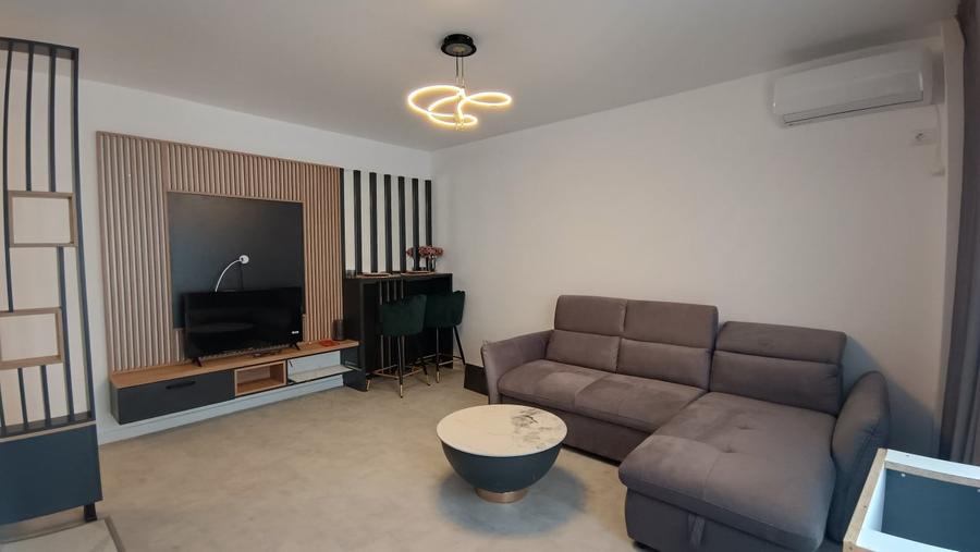 Apartament cu 3 camere decomandat în Militari