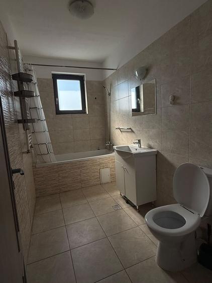 Apartament cu 2 camere decomandat în Giulești