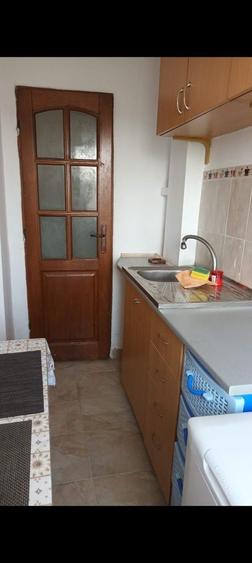 Casă cu 2 camere decomandat cu Teren 40 Mp în Titan