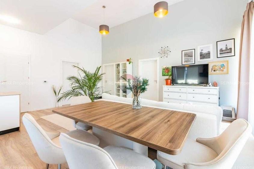 Casă cu 4 camere cu Teren 404 Mp în Corbeanca