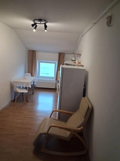 Garsonieră nedecomandată în Bârzești