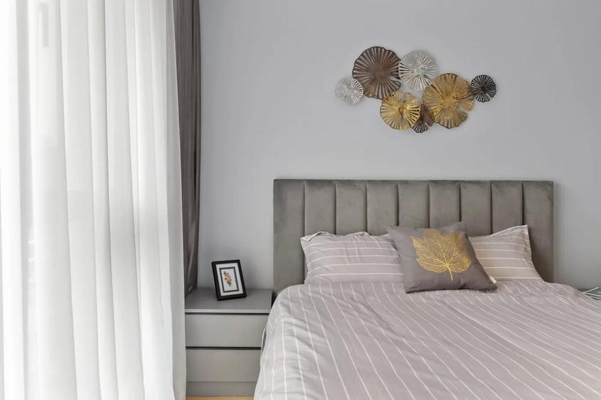 Apartament cu 3 camere decomandat în Titan