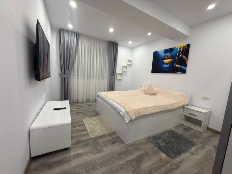 Apartament cu 2 camere decomandat în Trivale