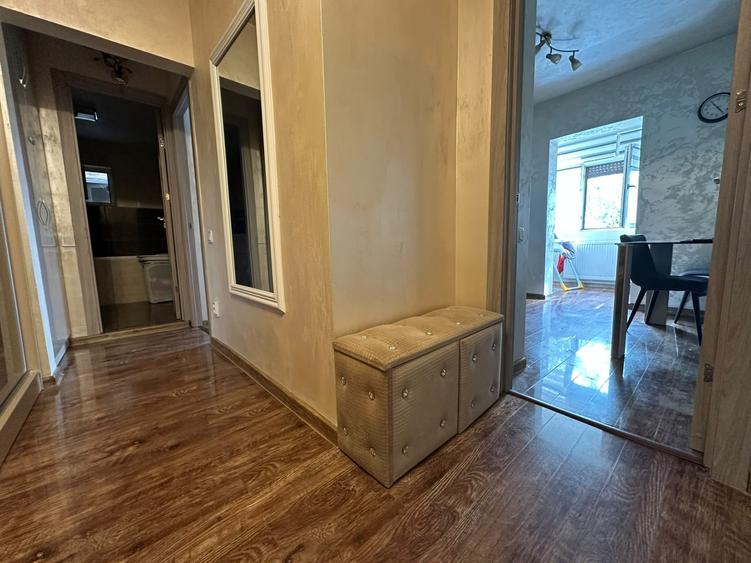 Apartament cu 2 camere decomandat, mobilat în Buzaului