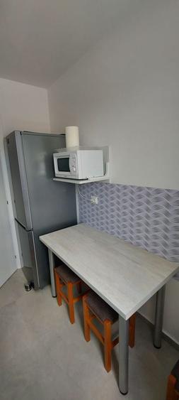 Apartament cu 2 camere decomandat, mobilat în Theodor Pallady