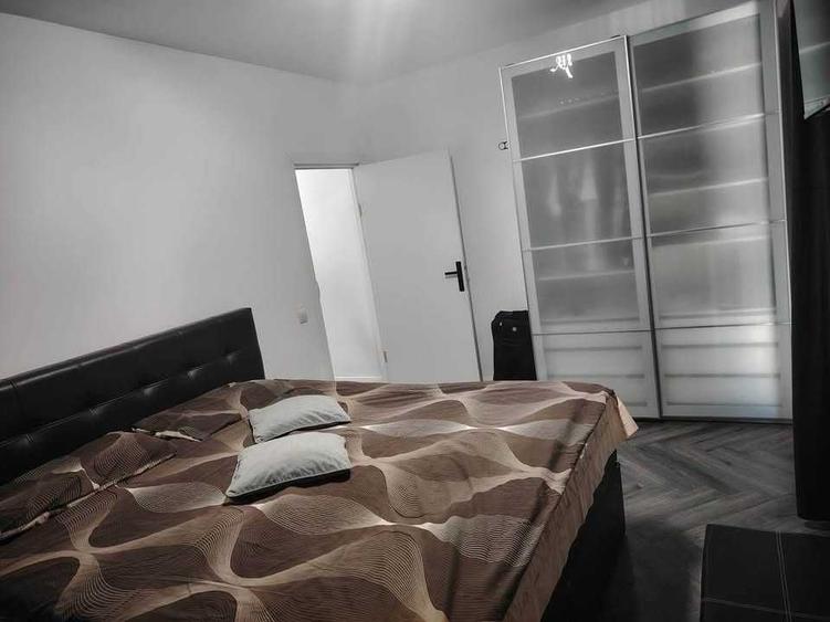 Apartament cu 2 camere semidecomandat în Sânnicoară