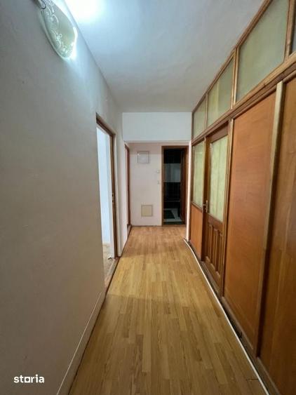 Spațiu comercial, de 70 mp, în Central