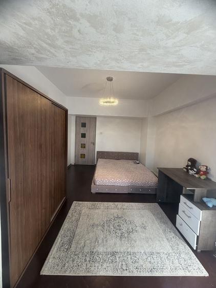 Apartament cu 2 camere în Unirii Sud