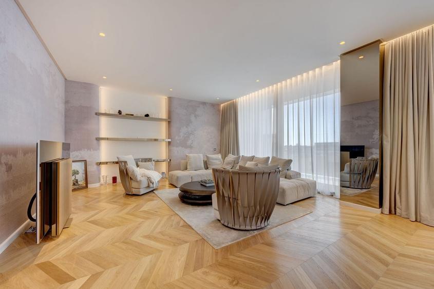 Apartament cu 4 camere, mobilat în Floreasca