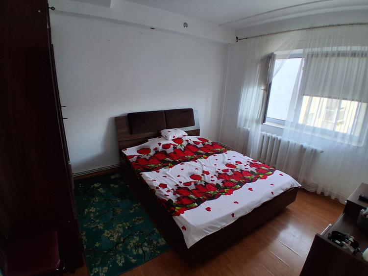 Apartament cu 2 camere decomandat, mobilat în Păcurari