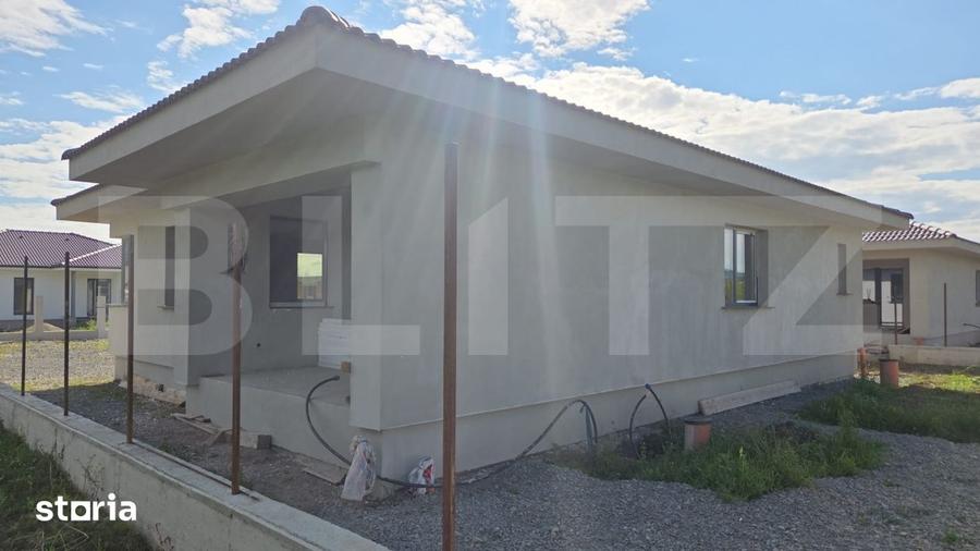 Casă cu 4 camere cu Teren 600 Mp în Unirea