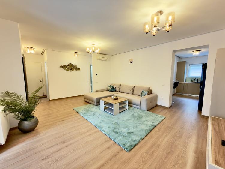 Apartament cu 3 camere decomandat, mobilat în Floreasca