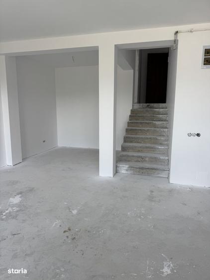Apartament cu 3 camere în Apahida