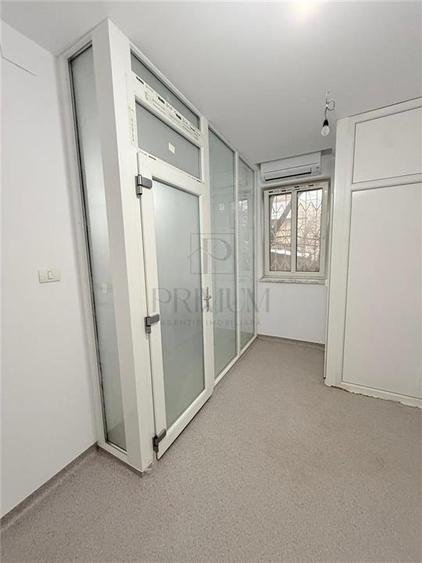 Spațiu comercial, de 22 mp, în Elisabetin