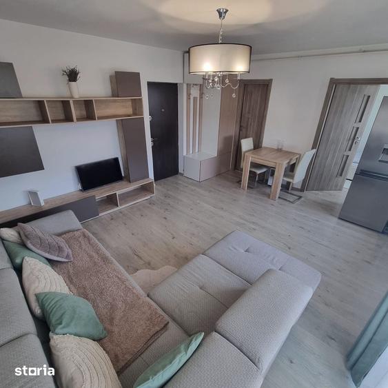 Apartament cu 2 camere semidecomandat în Între Lacuri