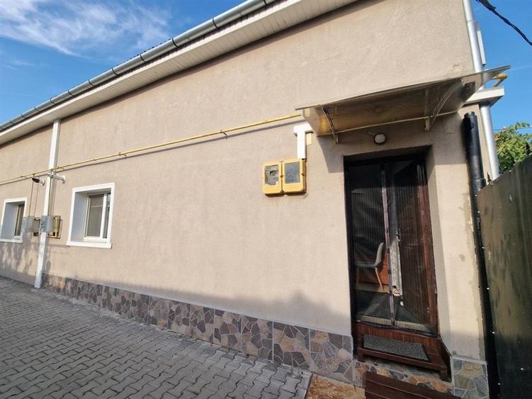 Casă cu 2 camere cu Teren 130 Mp în Cantemir