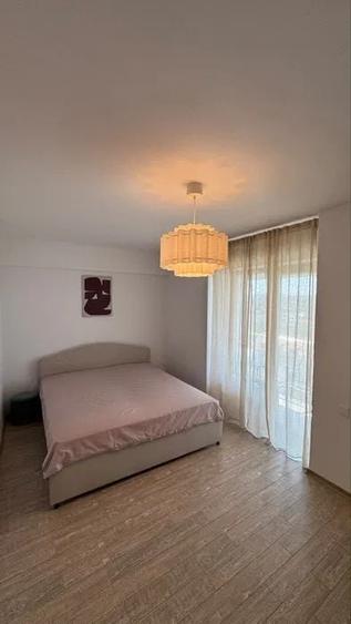 Apartament cu 3 camere semidecomandat, mobilat în Lacul Morii