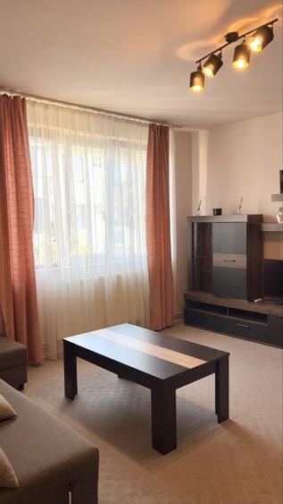 Apartament cu 2 camere în Medicină