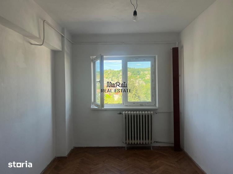 Apartament cu 3 camere în Ultracentral