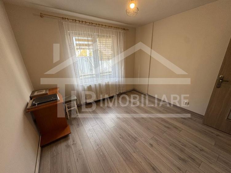 Apartament cu 3 camere decomandat, mobilat în Diamant
