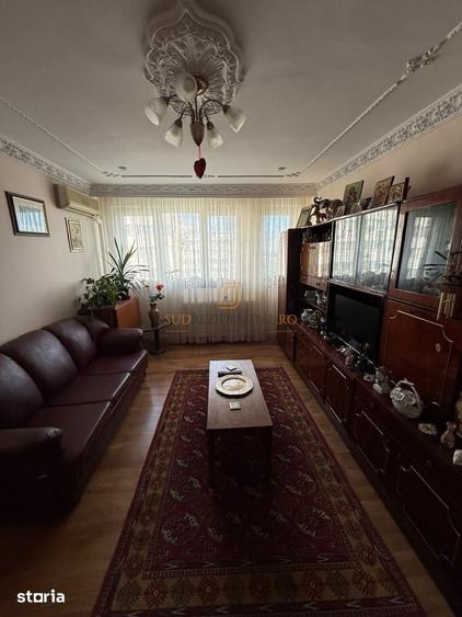 Apartament cu 3 camere, mobilat în Berceni