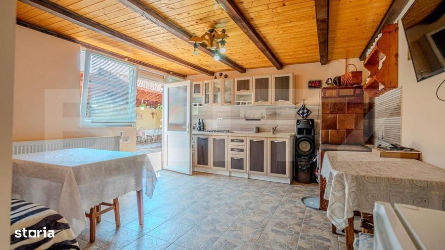Casă cu 4 camere în Feldioara