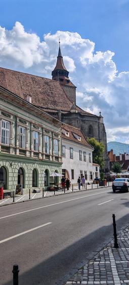 Oportunitate investitie, garsoniera 43mp Piata sfatului Brasov - 1