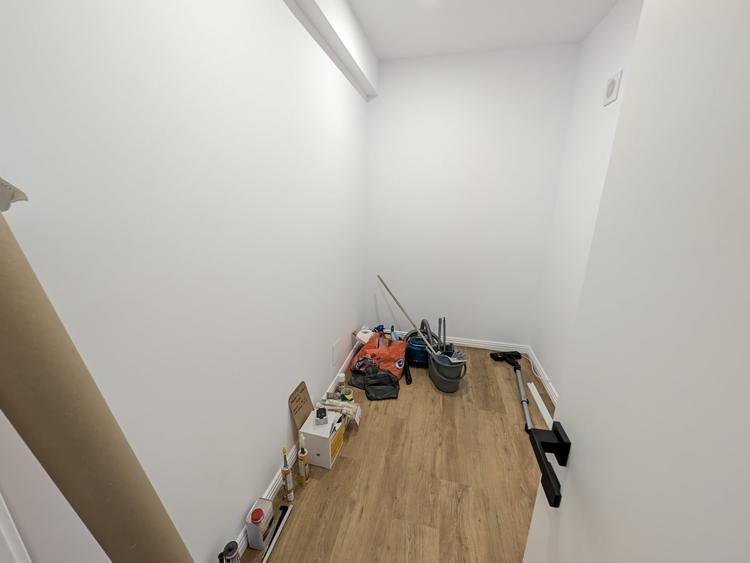 Duplex cu 5 camere cu Canalizare în Otopeni