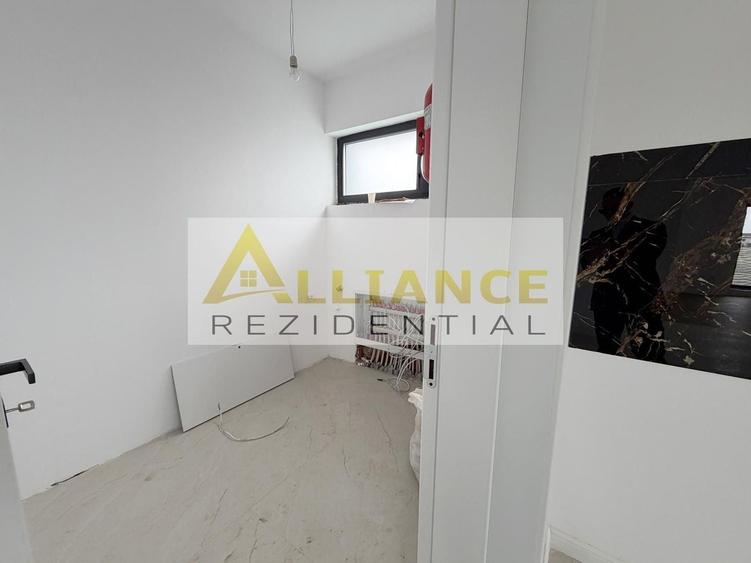 Casă individuală cu 4 camere cu Canalizare în Berceni