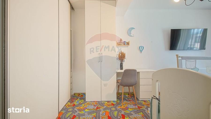 Apartament cu 2 camere decomandat în Sânpetru
