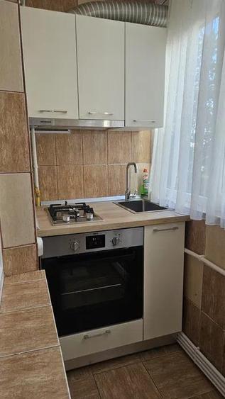 Garsonieră decomandată, mobilată în Zimbru