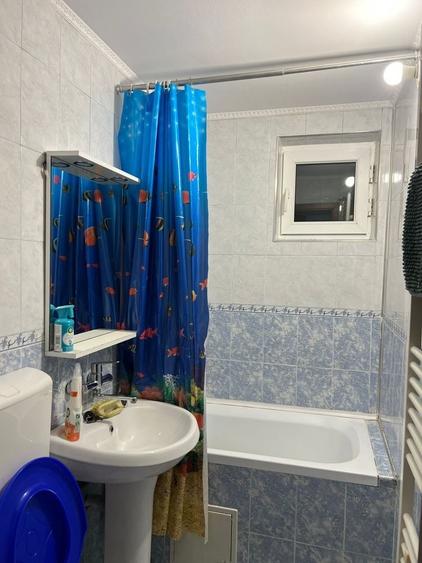 Apartament cu 3 camere în Tudor Vladimirescu