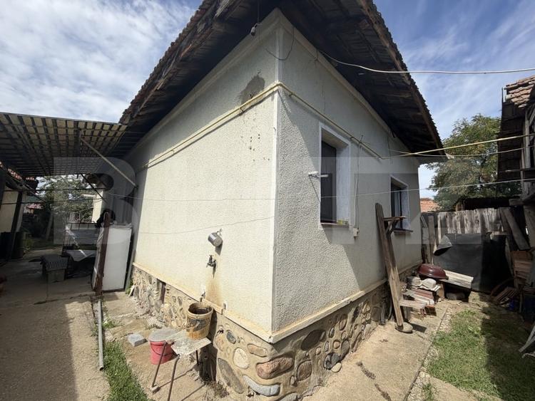 Casă individuală cu 2 camere cu Canalizare în Nord
