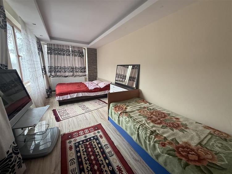 Apartament cu 2 camere decomandat, mobilat în Poiana Brașov
