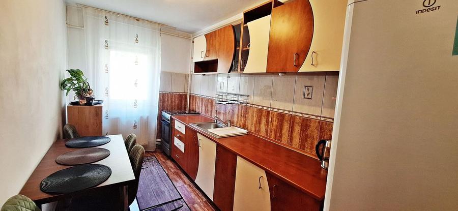 Racadau, la poalele Tampei, apartament 3 camere mobilat/utilat 600Euro - 11