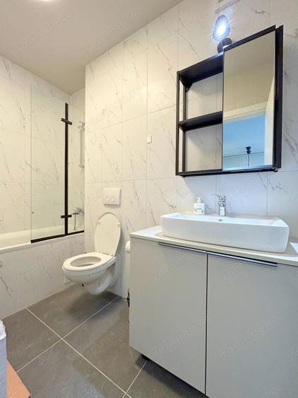 Apartament cu 2 camere decomandat în Lipovei