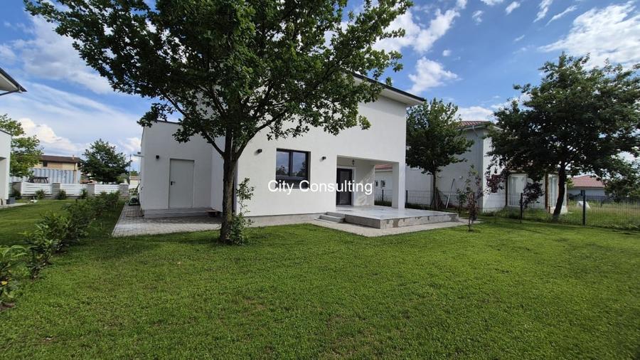 Casă individuală cu 4 camere cu Teren 515 Mp în Exterior Nord