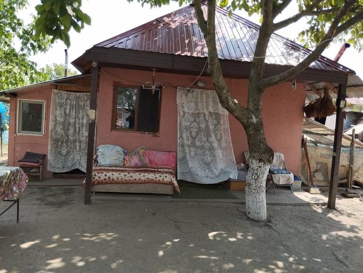 Casă cu 4 camere în Valea Plopilor