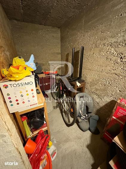 Apartament cu 3 camere decomandat în Decebal