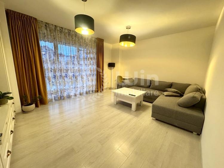 Apartament cu 2 camere decomandat, mobilat în Andrei Mureșanu