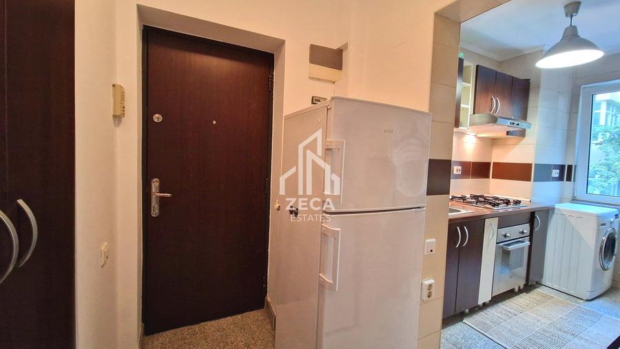 Apartament cu 2 camere semidecomandat, mobilat în Cișmigiu