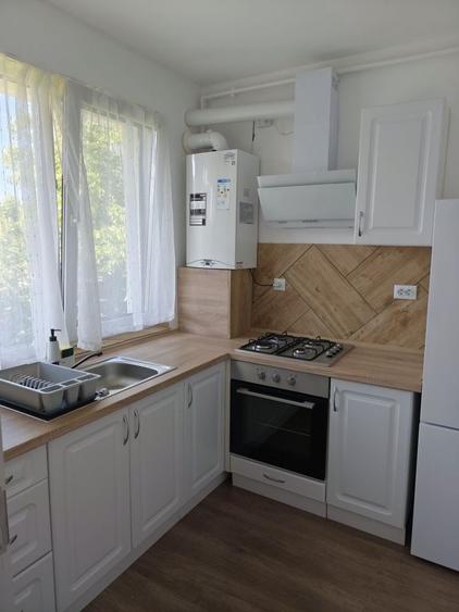 Apartament decomandat în Florești