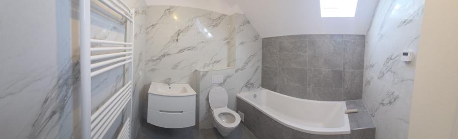 Apartament cu 3 camere semidecomandat în Ultracentral