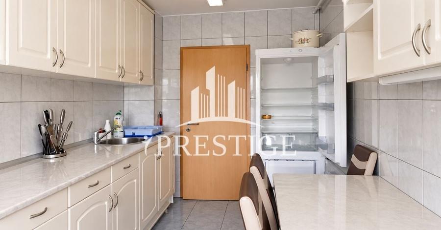 Apartament cu 2 camere semidecomandat, mobilat în Ștrand