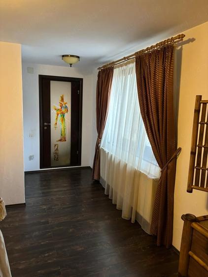Casă cu Teren 680 Mp în Trivale