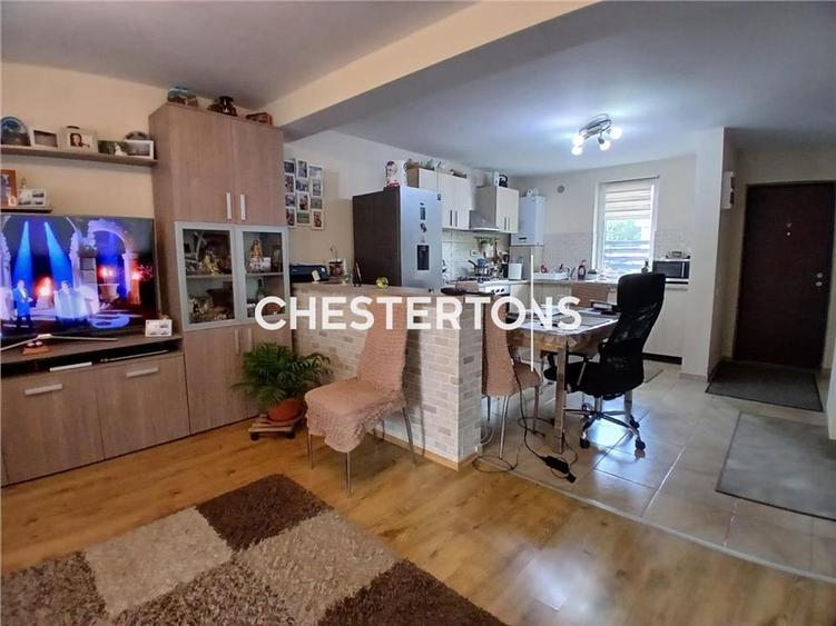 Duplex cu 3 camere cu Teren 170 Mp în Vidra